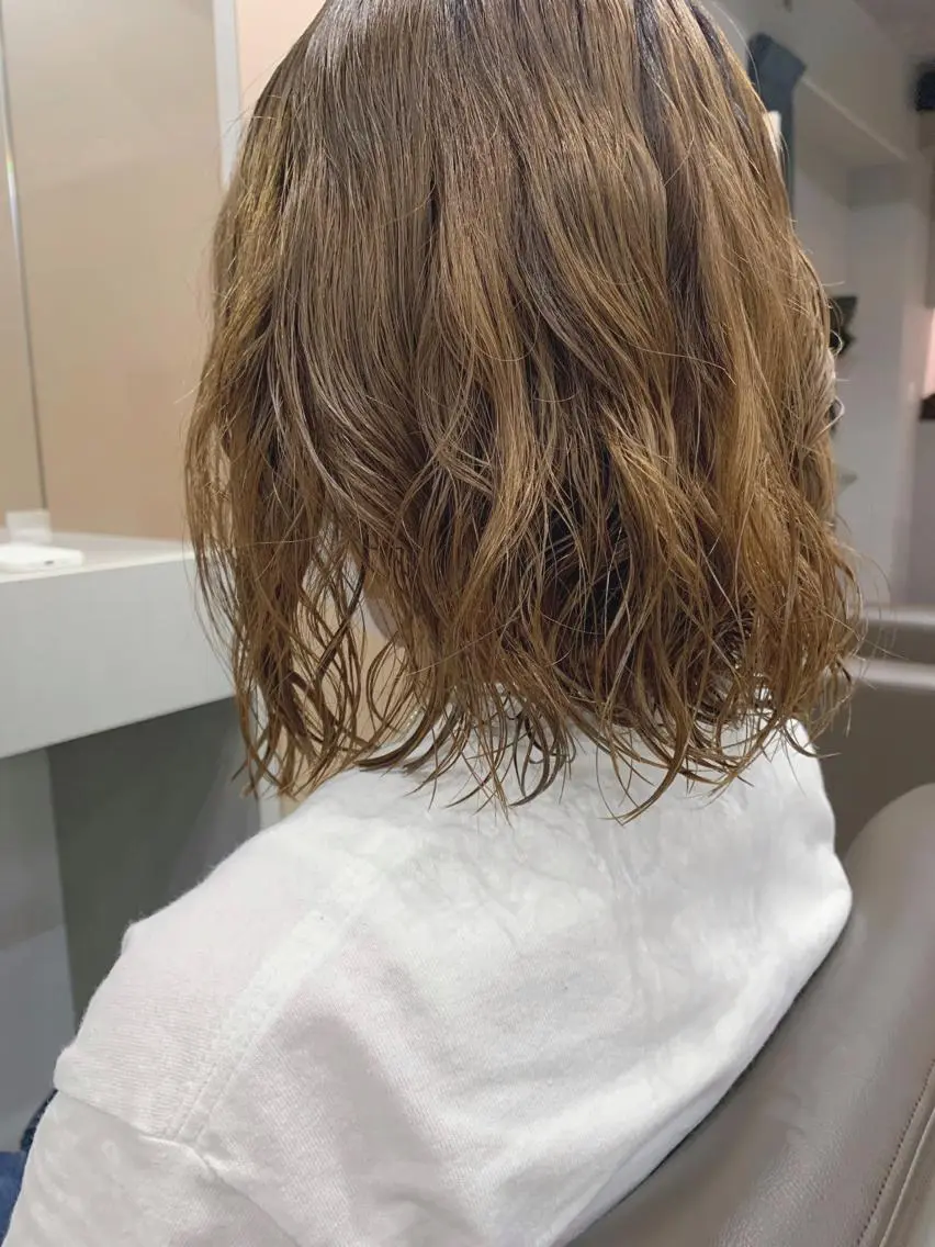 ミディアム パーマ ボブパーマコテ巻き風 パーマNo1深江秀平のヘアスタイル