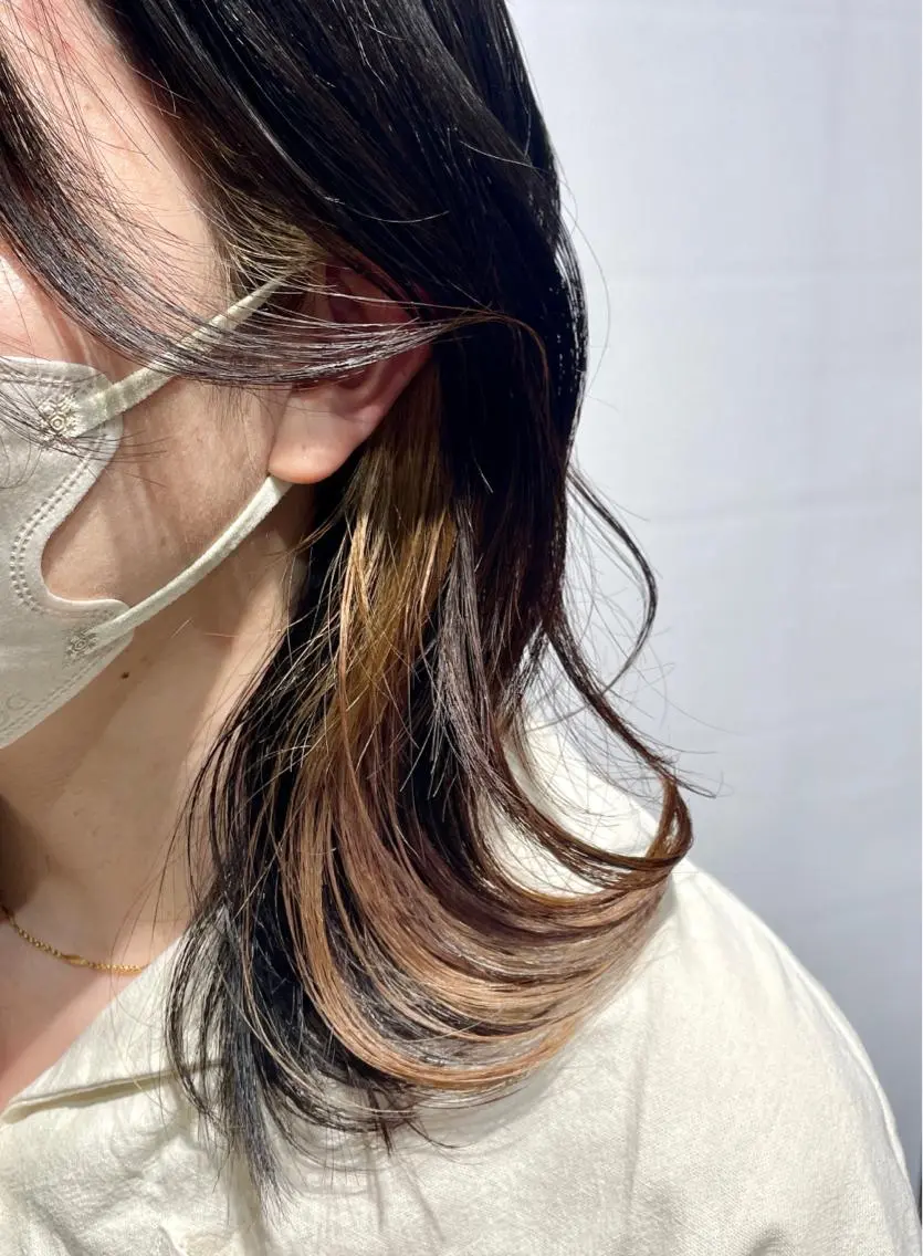ミディアム カラー イヤリングカラー 【艶髪、髪質改善】 KAHOのヘアスタイル