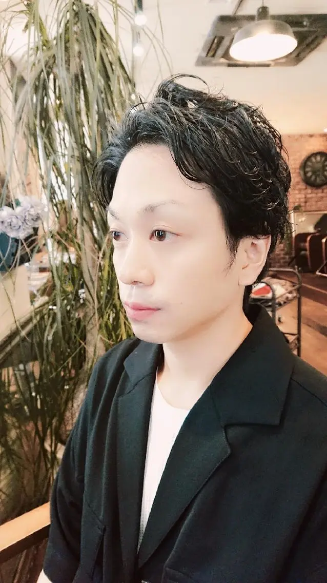 ミディアム カラー パーマ ヘアアレンジ メンズ キッズ ネイル マツエク・マツパ 【西八王子】Siq ●FM●オーナーのヘアスタイル