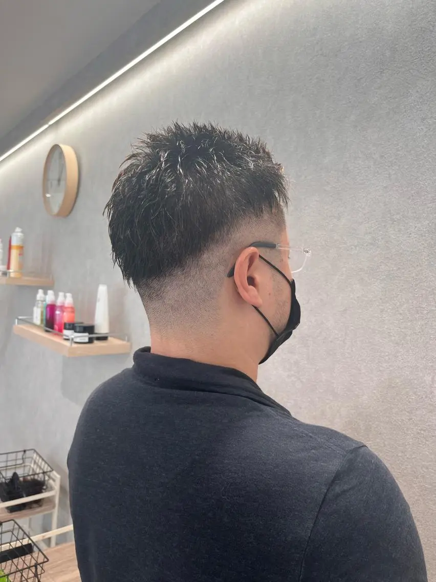 メンズ カット 巖本 真希のヘアスタイル