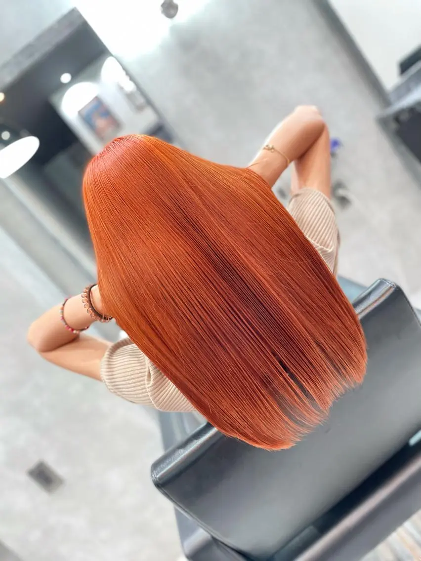 ロング カラー ヘアアレンジ オレンジ VIM hairおもろまち店のヘアスタイル
