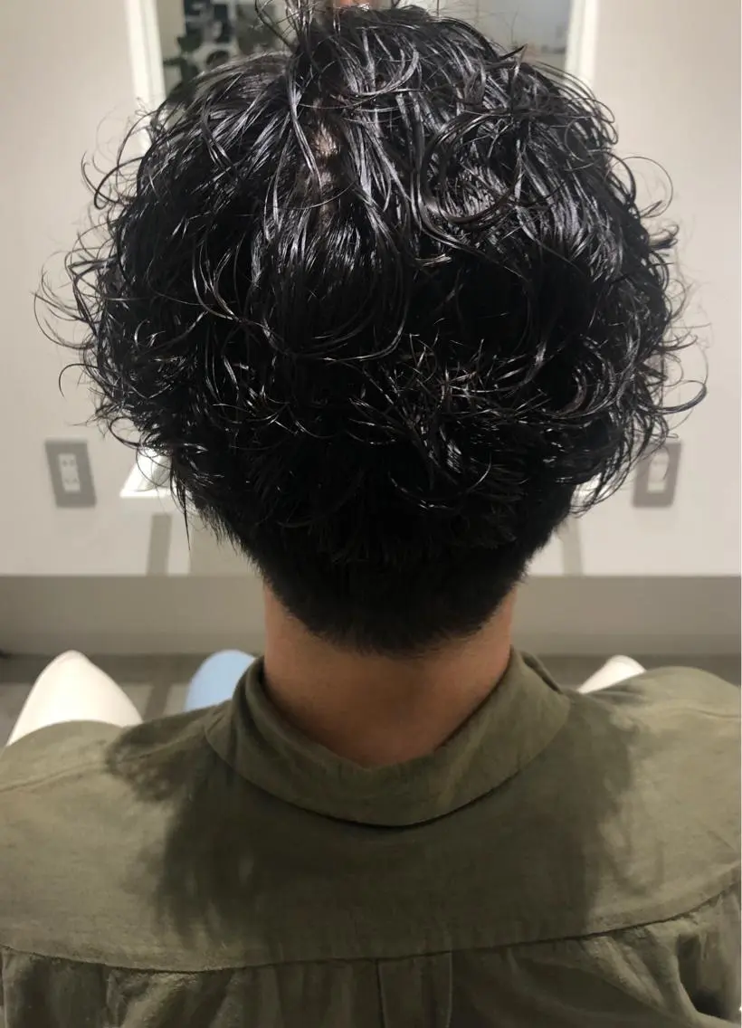 パーマ メンズ 宮崎 睦のヘアスタイル