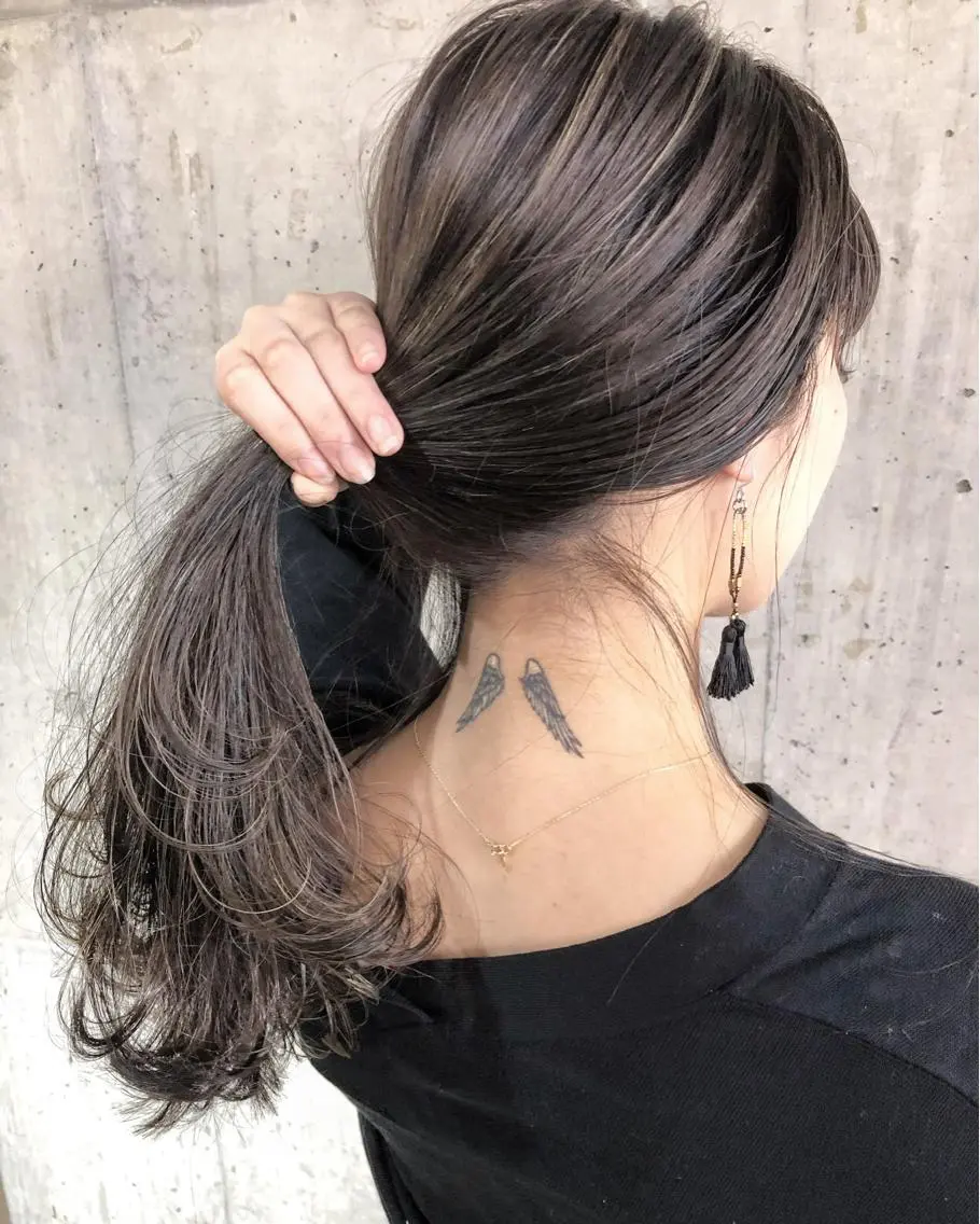 ロング カラー アッシュ アッシュブラウン バレイヤージュ ベージュカラー 黒髪 カット ヘアカラー トリートメント ヘッドスパ 顔まわりレイヤー× 韓国ヘアオタベシンヤのヘアスタイル