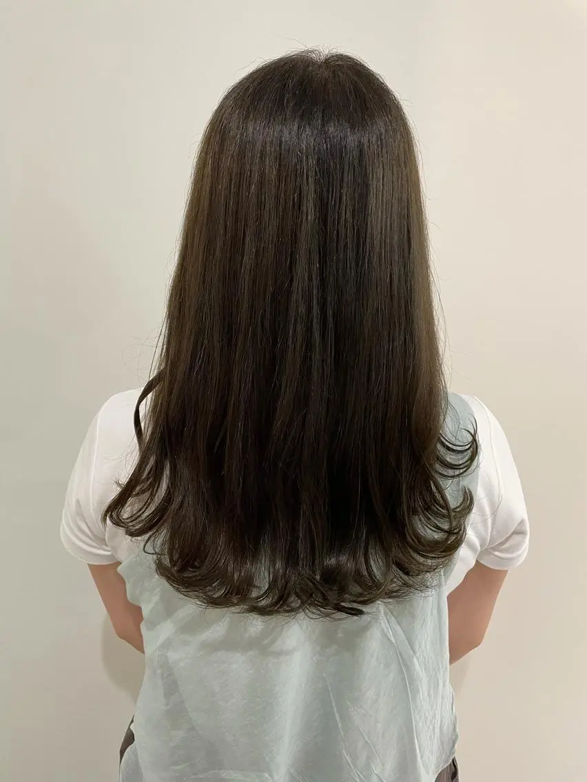 セミロング 🤍似合わせパーマ 奥田沙耶🫧のヘアスタイル