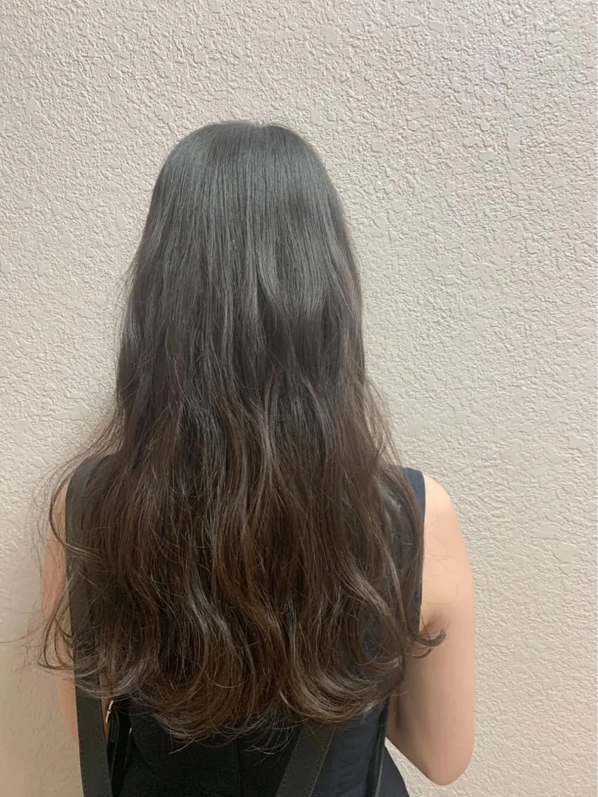 ロング カラー パーマ カット トリートメント ケアカラー×髪質改善 🌙OKUBO🌙のヘアスタイル