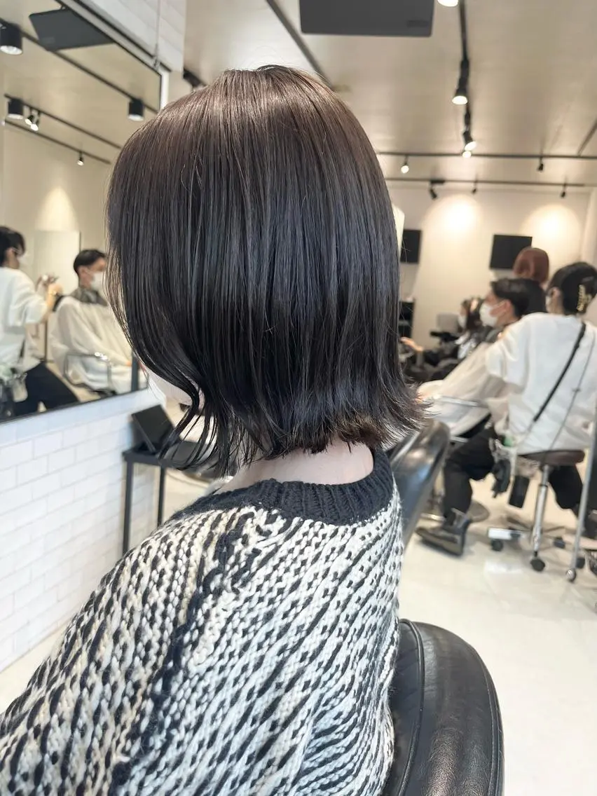 ミディアム カラー パーマ ヘアアレンジ 透明感/オリーブ/ グレージュ/YUKAのヘアスタイル