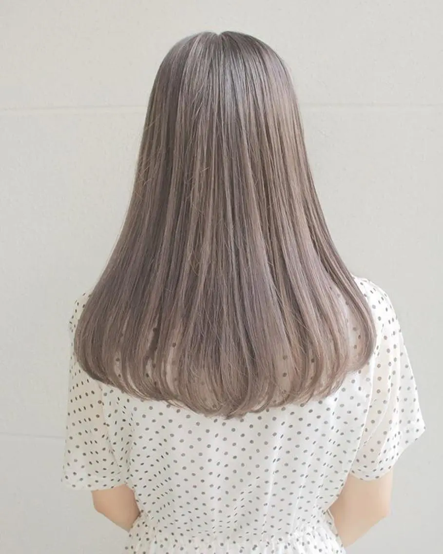 カラー カット ヘアカラー トリートメント 【ブリーチ縮毛矯正】 TAKUMIのヘアスタイル