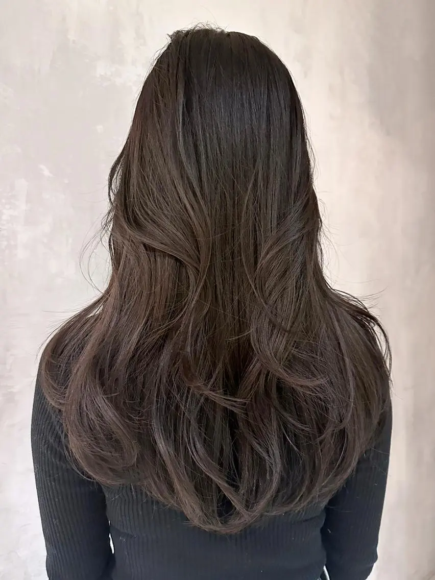 セミロング カラー グレージュ レイヤーカット カット ヘアカラー トリートメント ITbyALBUM 下北沢店のヘアスタイル