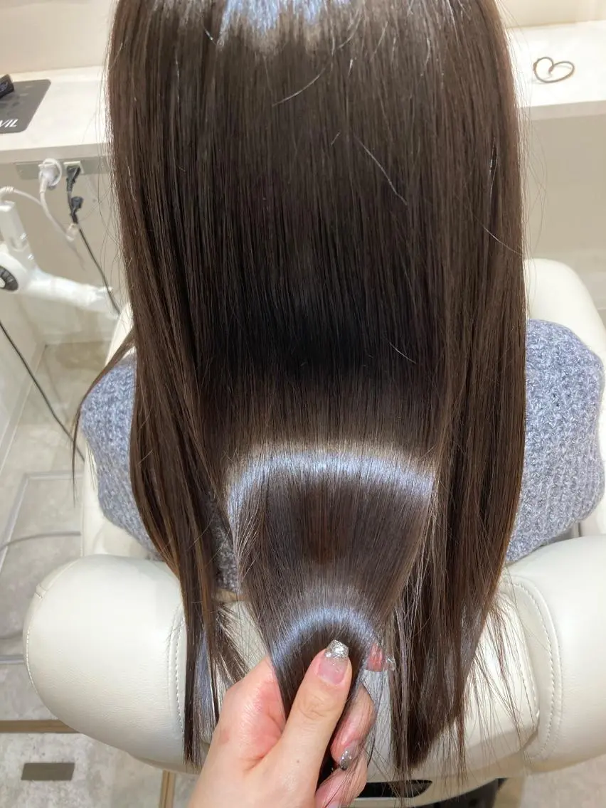 セミロング LEVIJU hair 矢野岬のヘアスタイル