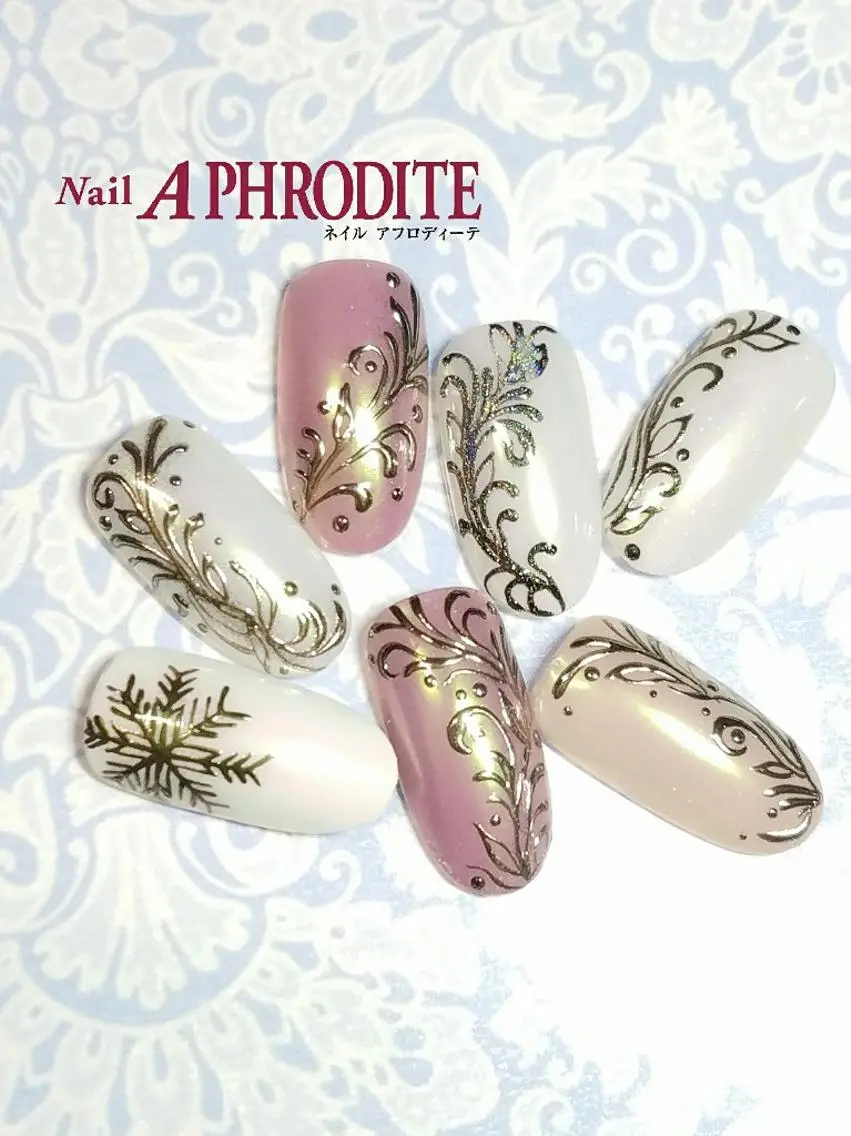 ネイル アートネイル ミラーネイル Nail Aphroditeのネイルデザイン