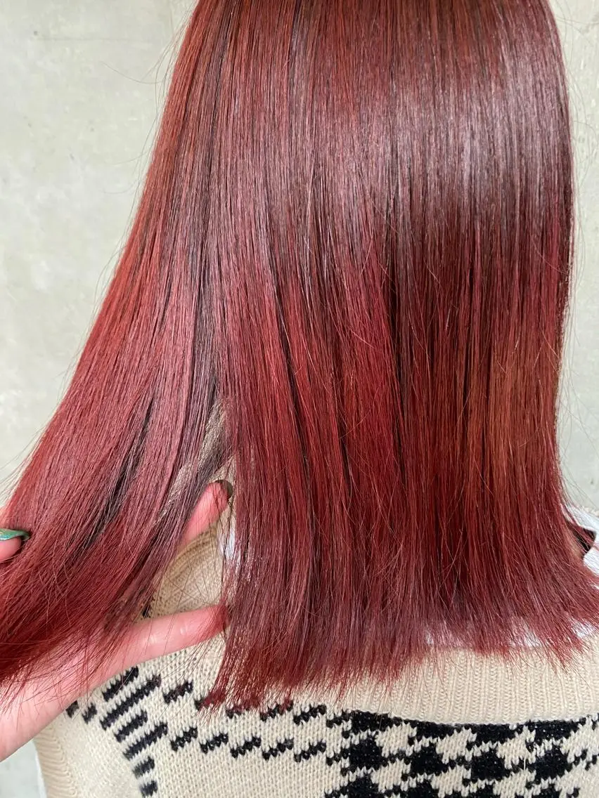 セミロング 透け感ベージュ /ミハルのヘアスタイル