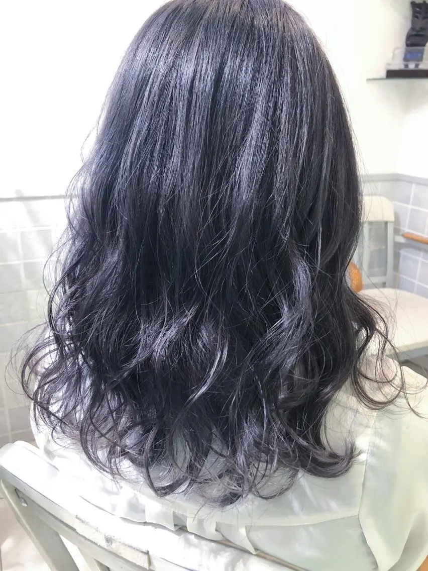 セミロング カラー ブリーチ ラベンダーカラー miyu 美髪縮毛矯正𓂃꙳⋆のヘアスタイル