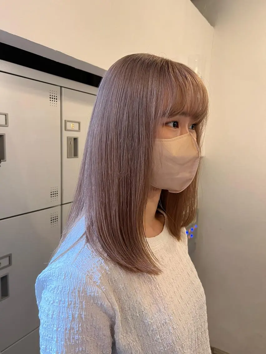 ミディアム カラー LAMP mashiroのヘアスタイル