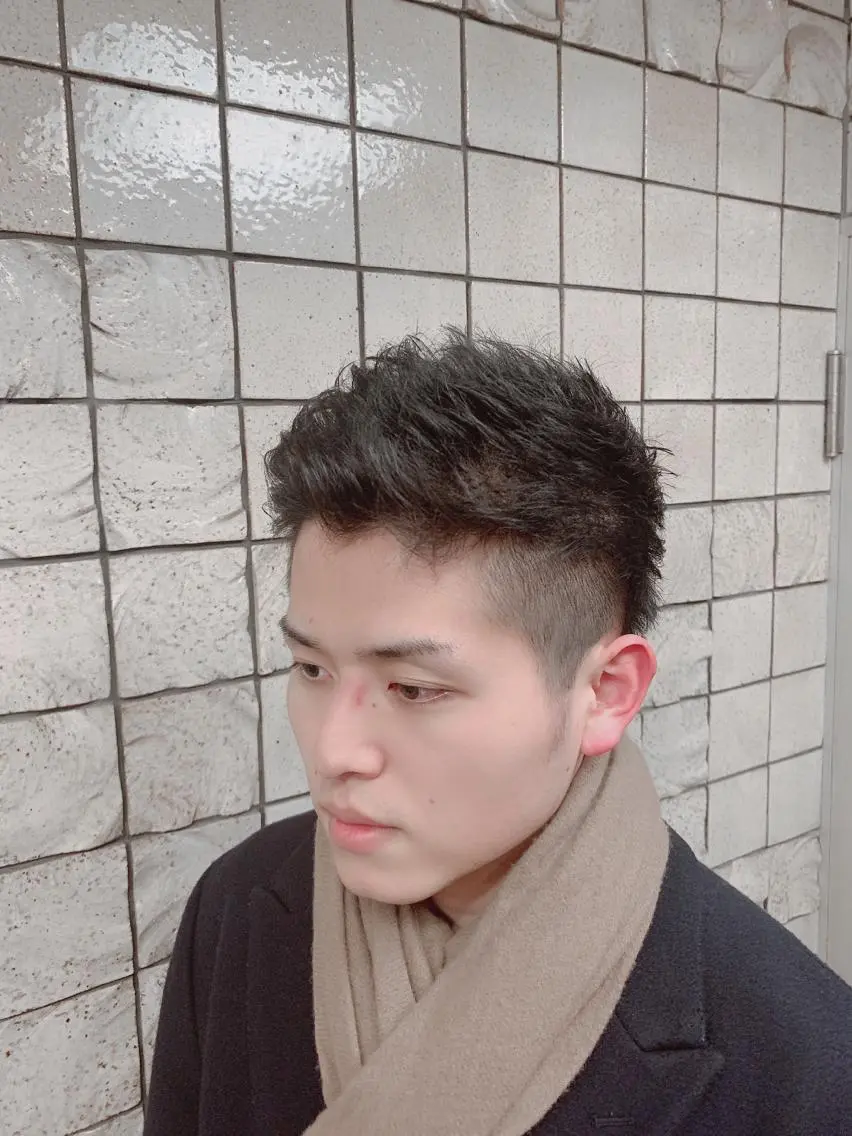 ショート 山内 敢史のヘアスタイル