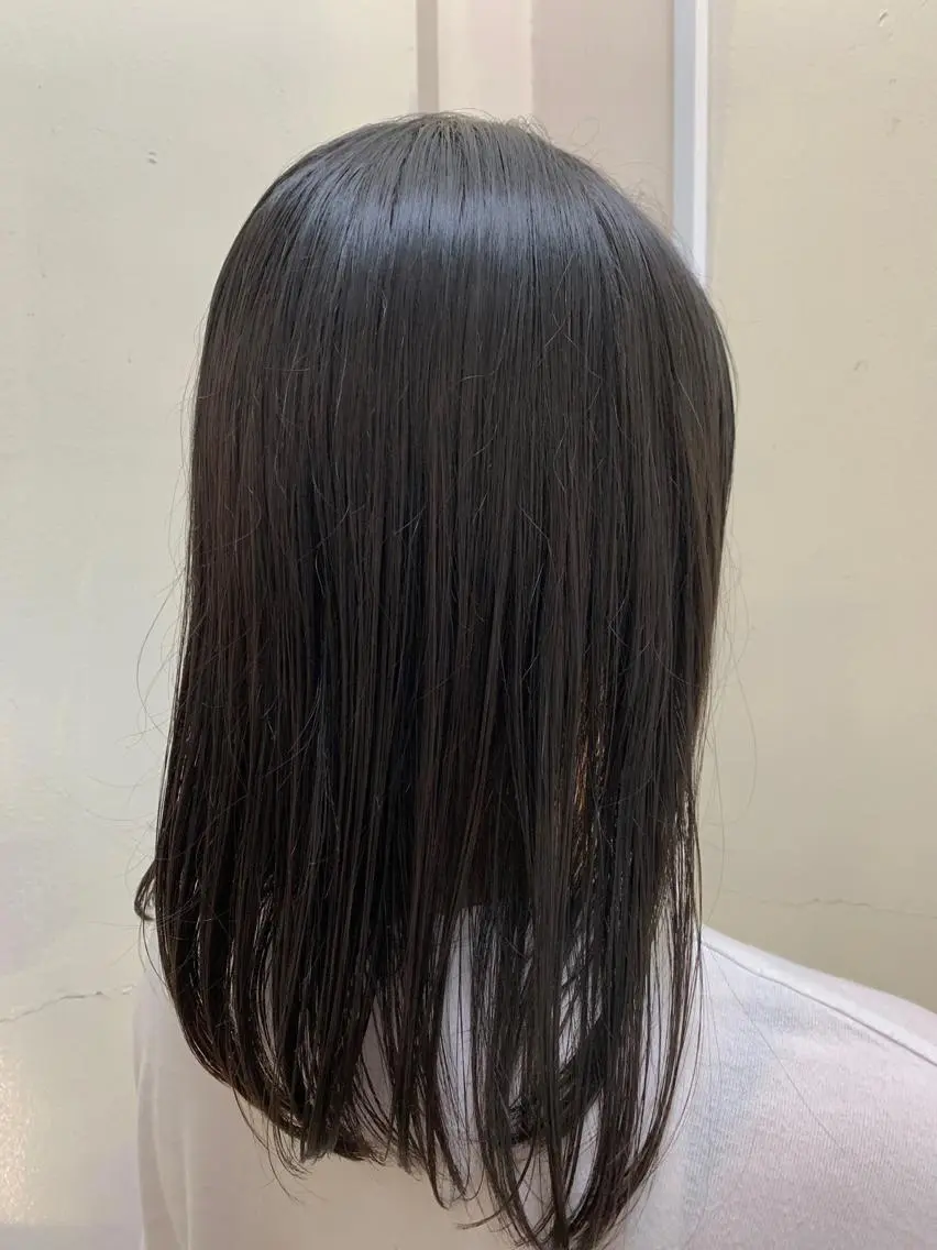 セミロング カラー アッシュ 透明感カラー カット 縮毛矯正 トリートメント 村上 吉斗のヘアスタイル