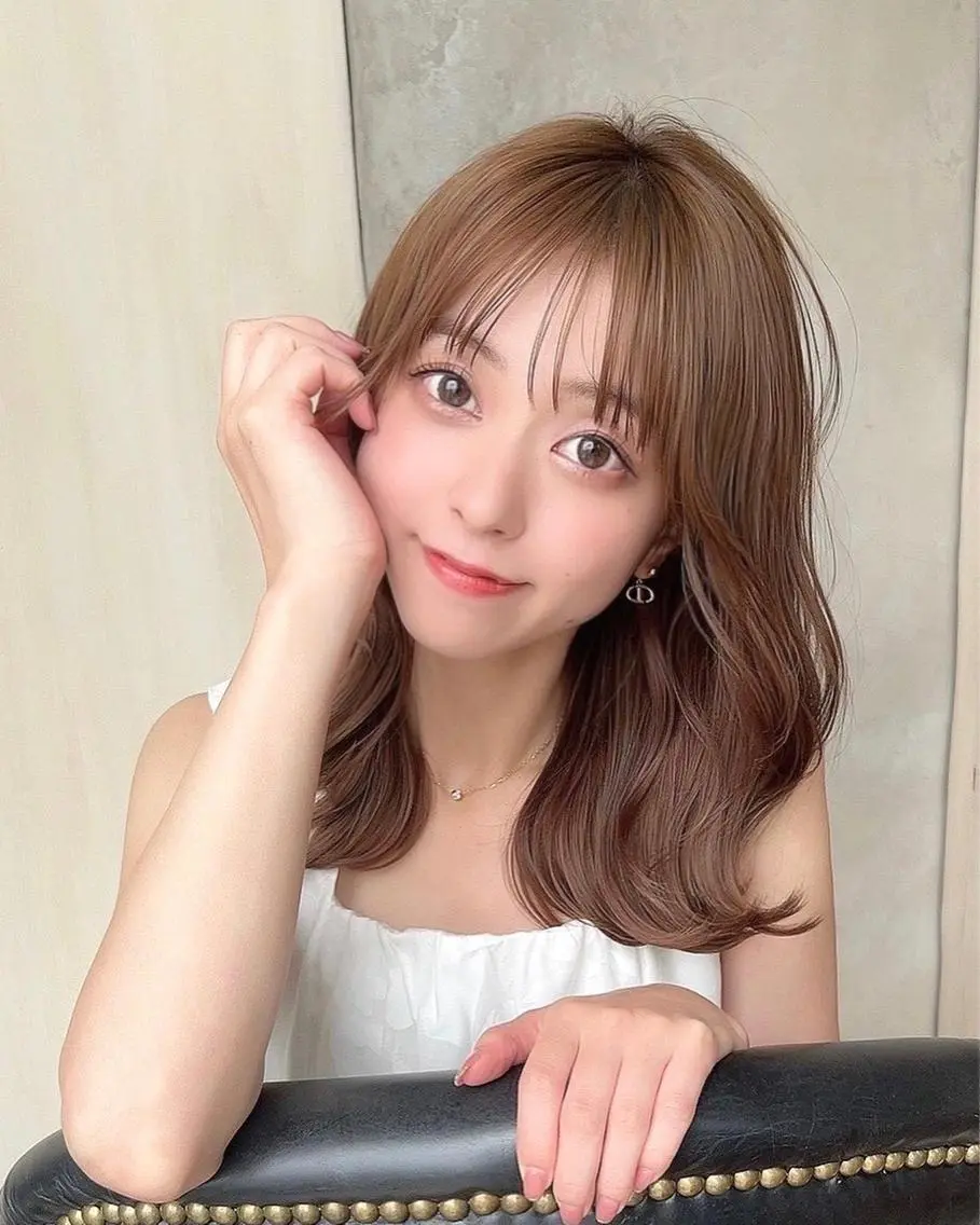 ミディアム くびれヘア 髪質改善 縮毛矯正 ヘアカラー トリートメント 🧡くびれヘア/前髪 顔周り🧡久原結衣のヘアスタイル