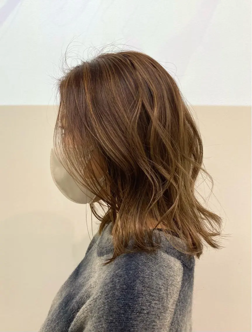 ミディアム カラー JUURI- Shionのヘアスタイル