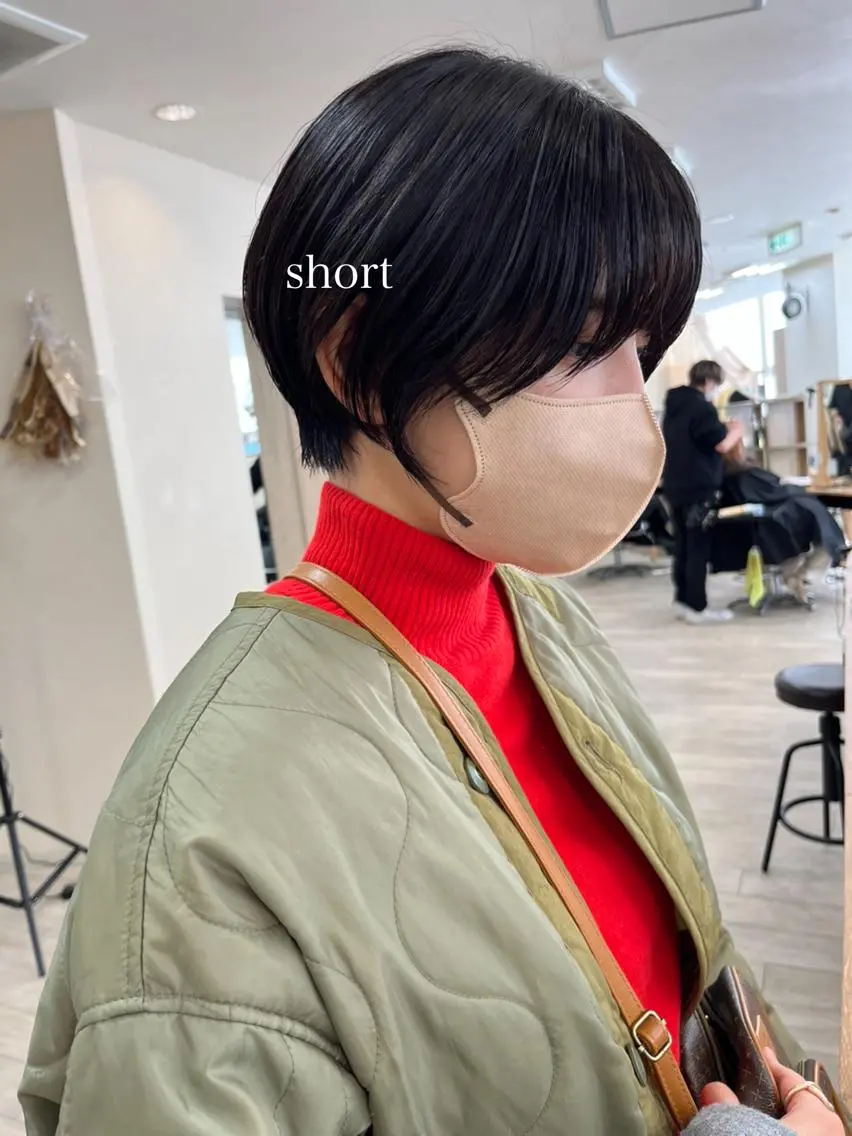 ショート 切りっぱなしボブ ショートボブ ハンサムショート ボブ ショートヘア カット 初めてのショート お任せください✂️のヘアスタイル