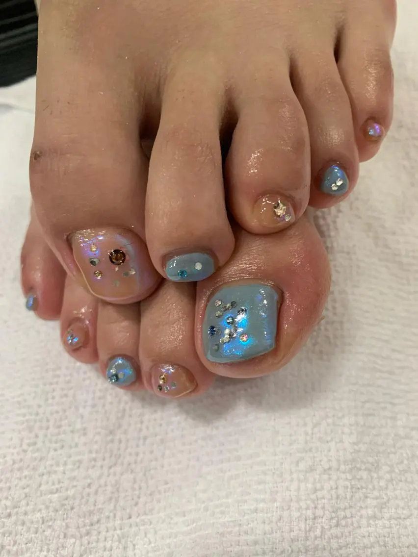 ネイル フットネイル ウスイマイコ カット/ケアカラーのヘアスタイル