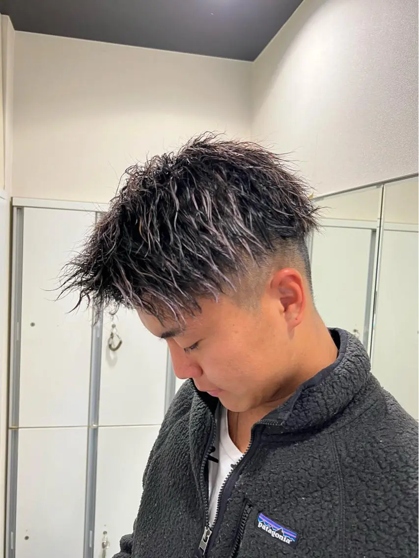 ショート カラー メンズ メンズメッシュ メッシュ パープルカラー 茅ヶ崎パーマ特化/ スパイラル/ハルキのヘアスタイル