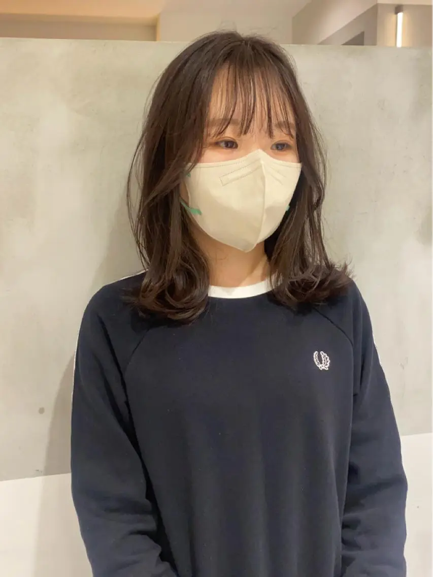 ミディアム カット 🎀韓国レイヤー 🇰🇷mireiのヘアスタイル