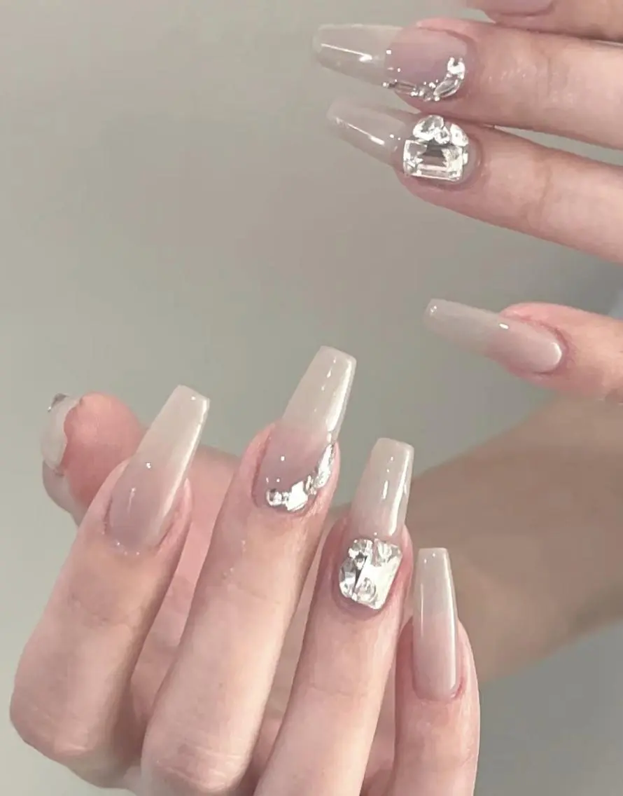 ネイル モデル募集Coco Nailのネイルデザイン