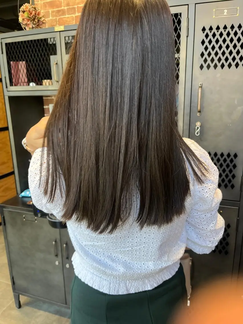 セミロング カラー パーマ ヘアアレンジ メンズ キッズ ネイル マツエク・マツパ アイブロウ メンズブリーチ メンズハイライト メンズインナーカラー メンズ韓国風 ブリーチ 久木原 ゆりのヘアスタイル