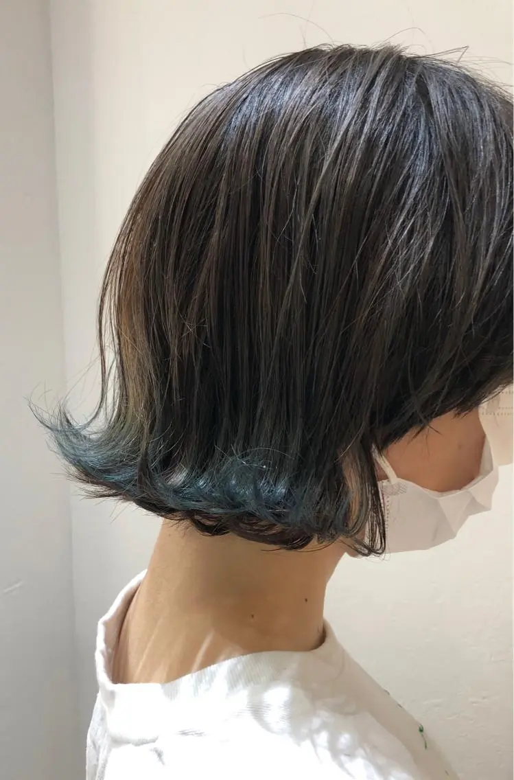 ミディアム カラー サワタ ミサのヘアスタイル
