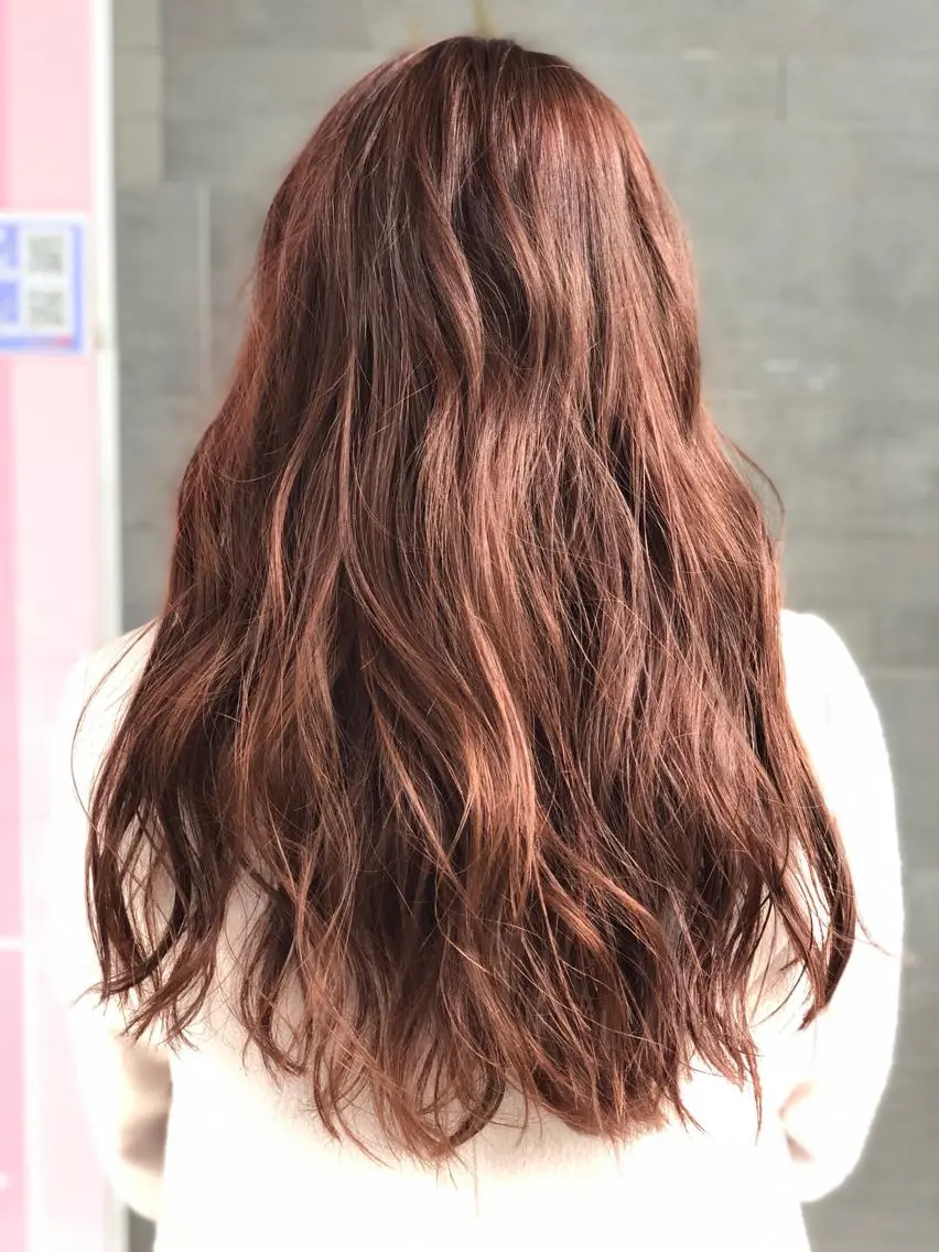 ロング カラー ブリーチ レッドカラー 【艶髪×韓国風】 毛流れ職人 RYOのヘアスタイル