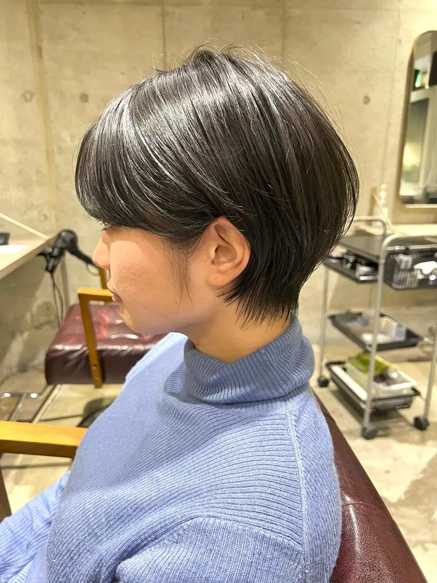 ショート 🌟美髪縮毛矯正🌟 吉田冴一のヘアスタイル