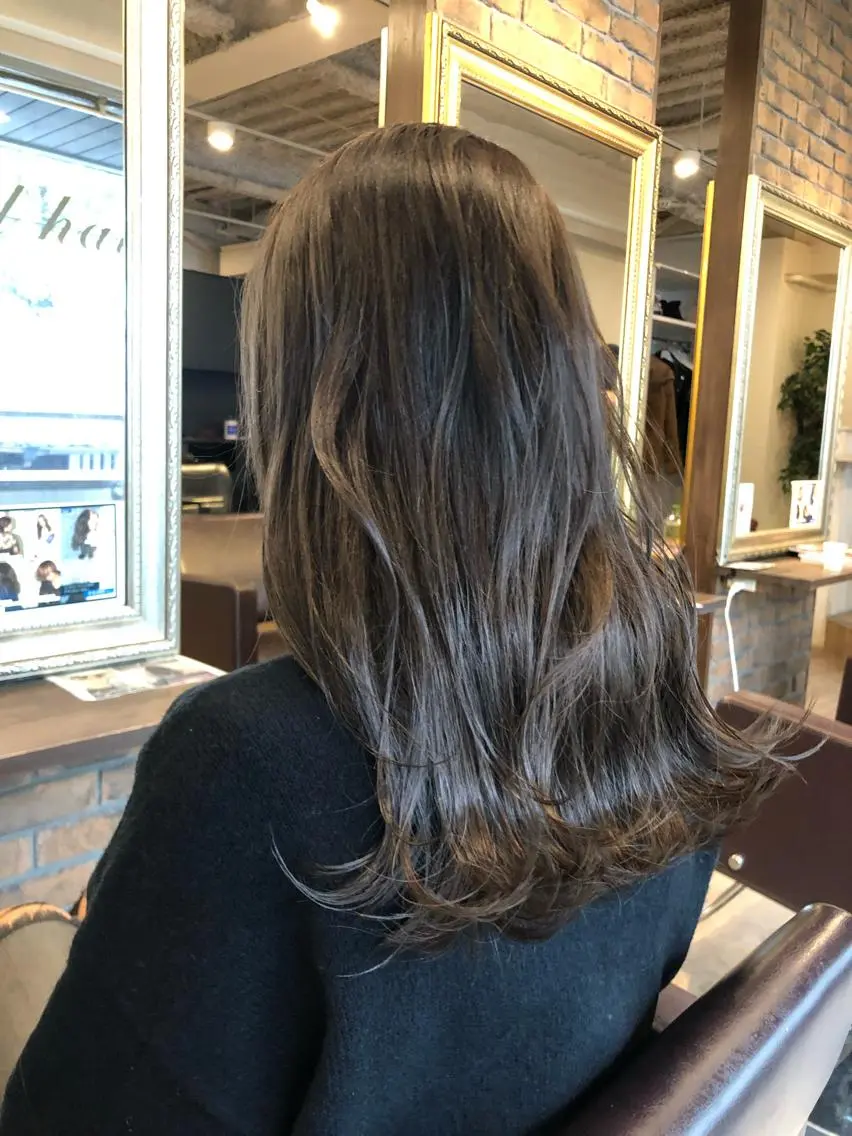 セミロング カラー ダークグレー ダークグレージュ グレージュ 美髪・艶髪特化美容師 RYOJIのヘアスタイル