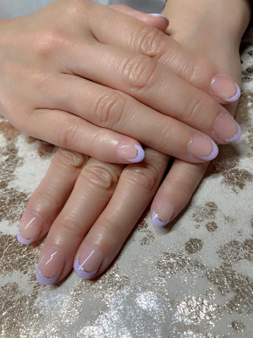 ネイル フレンチネイル ラメ(グリッター) komohana salon🌺のネイルデザイン