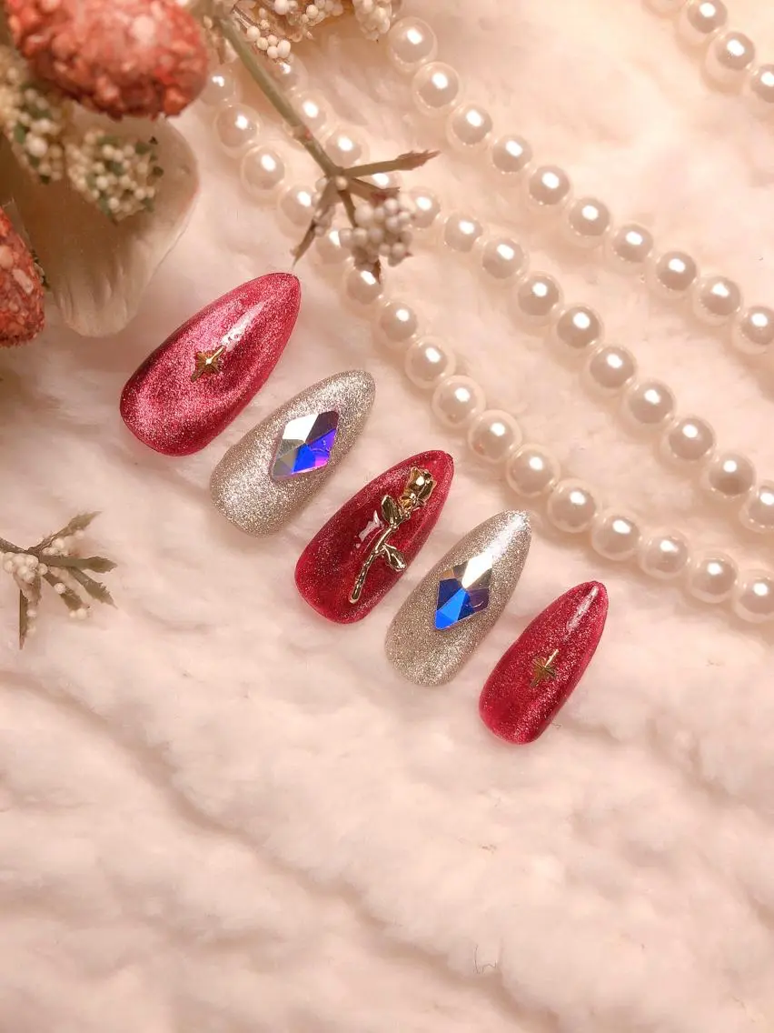 ネイル マグネットネイル 🍭Kiara Nail🍭のネイルデザイン