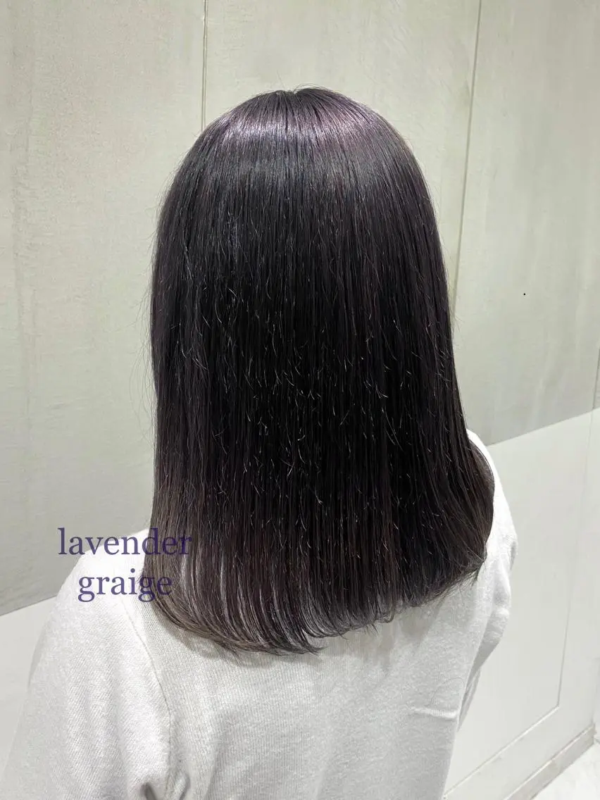 ミディアム カラー ブリーチ グレージュ ラベンダーカラー ラベンダーグレージュ ラベンダーグレー ヘアカラー 艶感/ナチュラル 🩵amiのヘアスタイル
