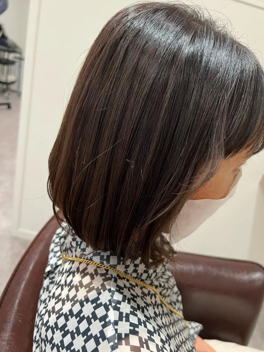 ミディアム 髪質改善 カット ヘアカラー 縮毛矯正 井上 美春のヘアスタイル