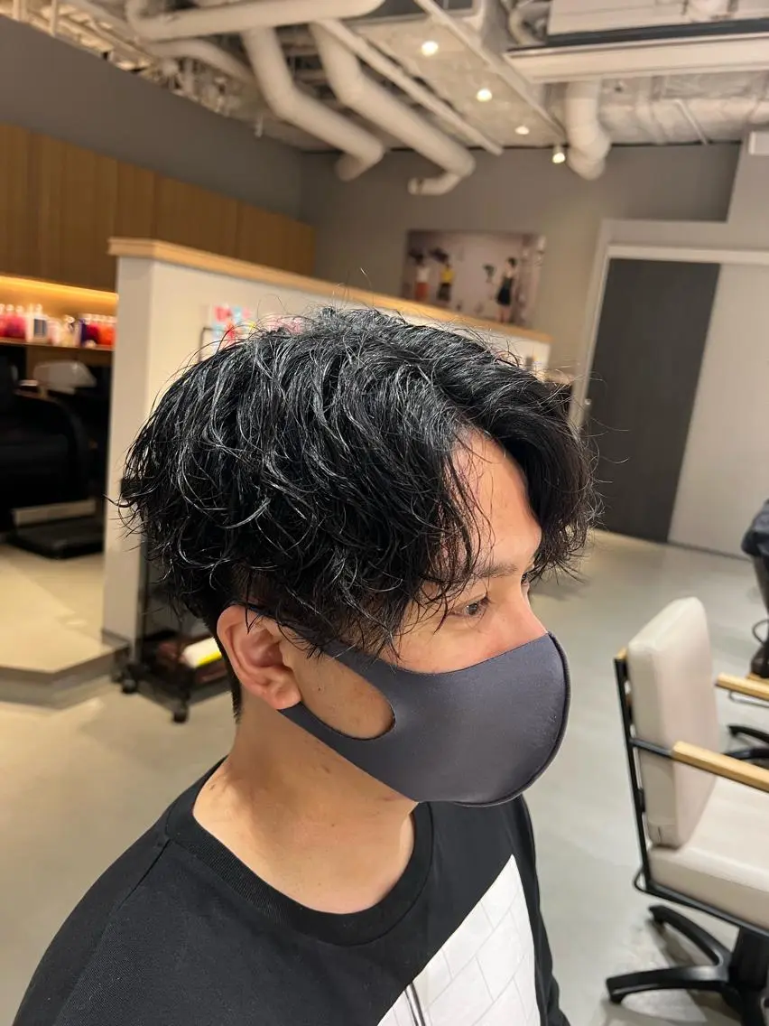 ショート パーマ メンズ カット パーマ 梅田茶屋町メンズ 専門美容師 山元一平のヘアスタイル