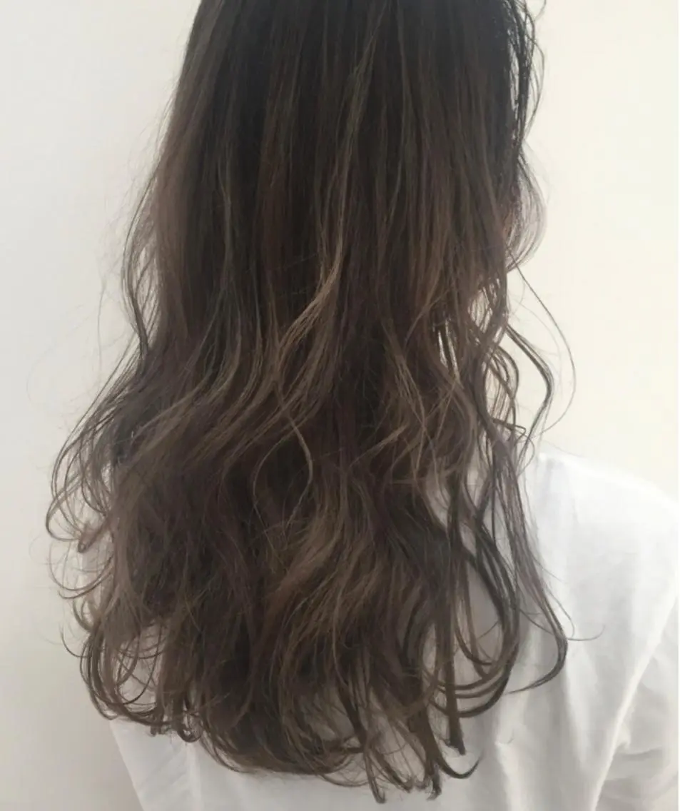 セミロング カラー Seventh Senseのヘアスタイル