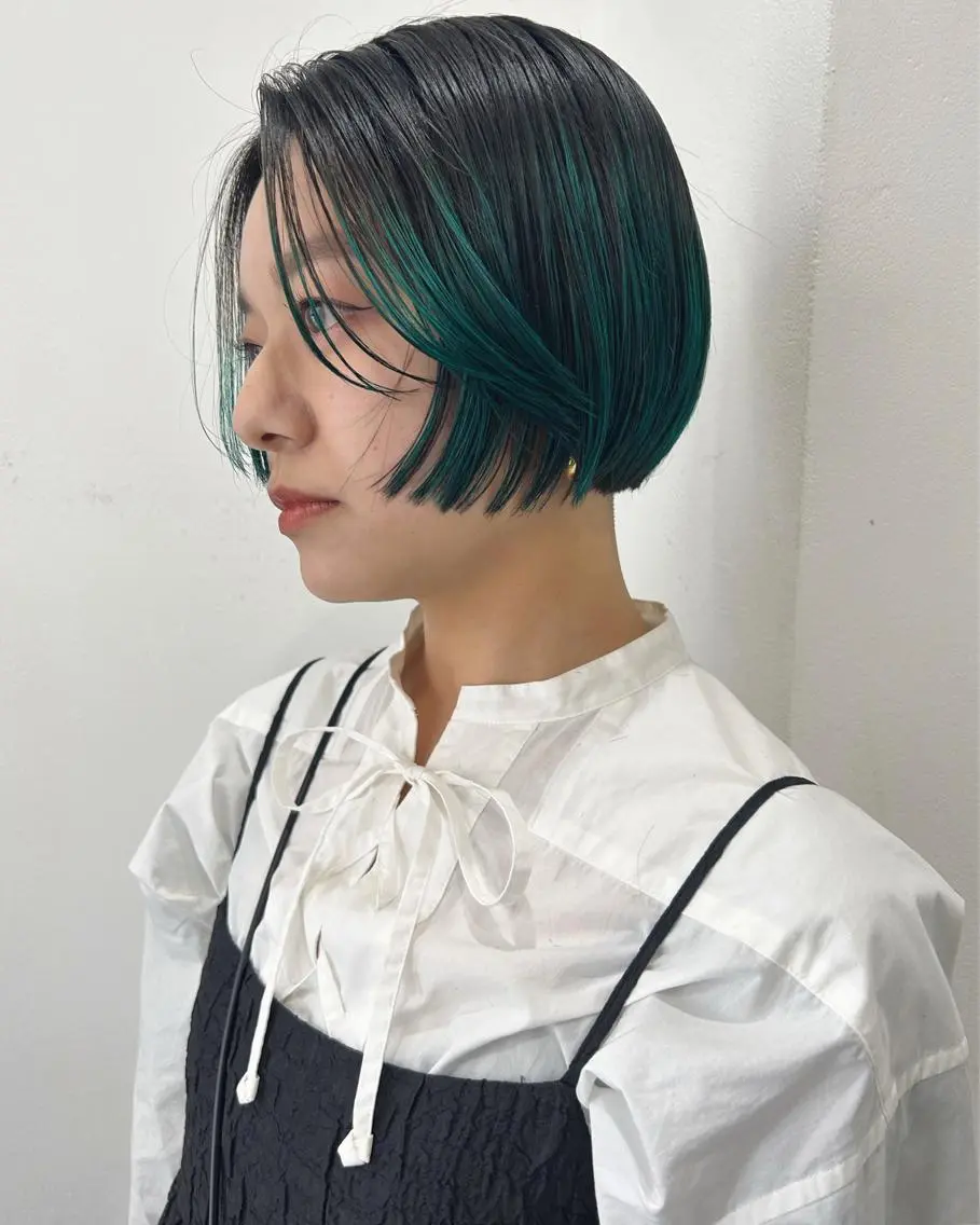 ショート カラー ブリーチ ボブ カット ヘアカラー トリートメント 村上雅人 ナチュラルモードのヘアスタイル