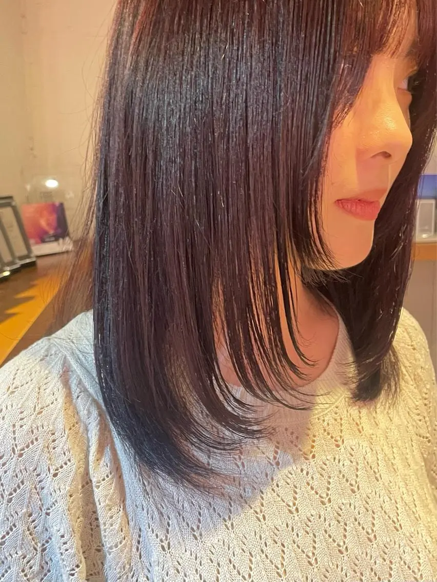 ミディアム 顔周りカット レイヤーカット たかはし はるかのヘアスタイル