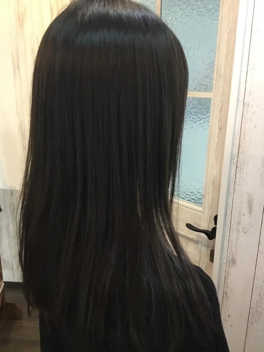 セミロング カラー パーマ embrace エンブレイスのヘアスタイル