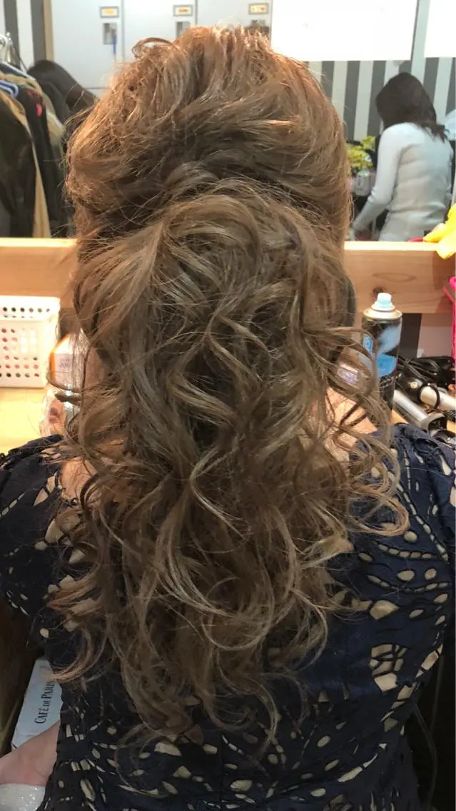 ロング ヘアセット 田中 佐枝子のヘアスタイル