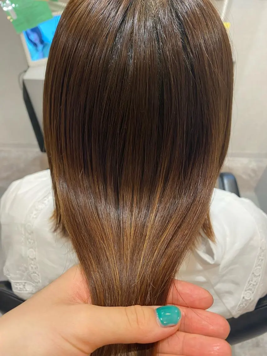 ロング ノンダメージ⭐️ 透明感カラー中田七菜のヘアスタイル