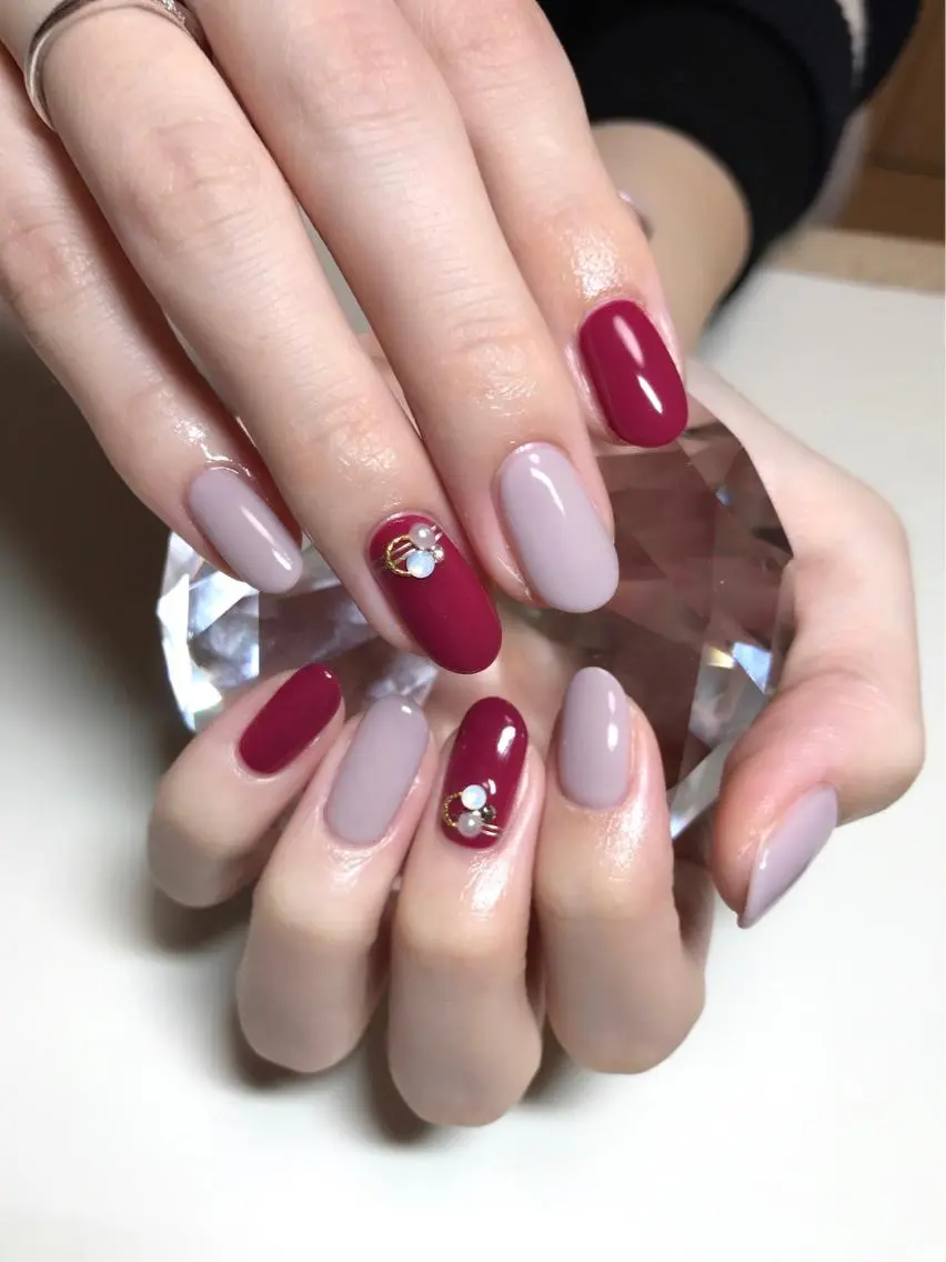 ネイル シンプルネイル 'mm  (ミリ) ＭＡＮＡＭＩのネイルデザイン