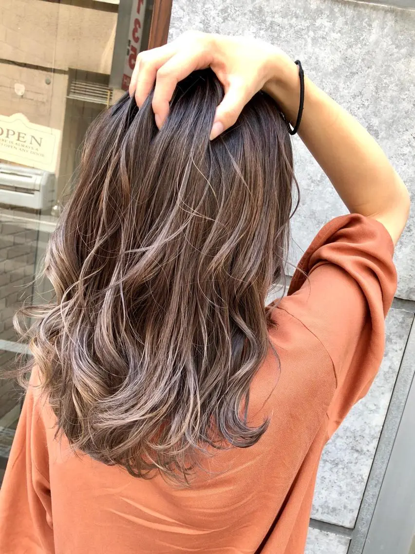 セミロング カラー ヘアアレンジ 池袋髪質改善縮毛矯正 ×レイヤー専門のヘアスタイル