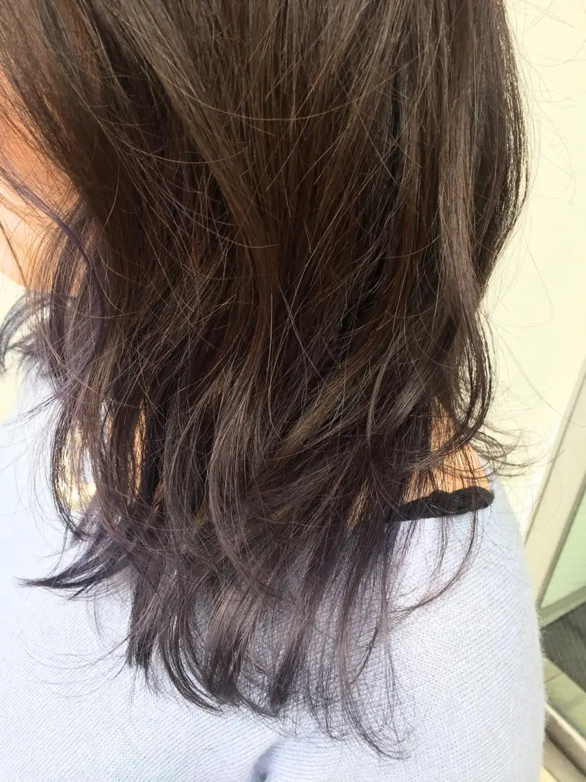 セミロング カラー インナーカラー パープルカラー バイオレットカラー 武田 久司のヘアスタイル