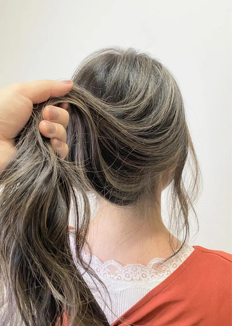 ロング カラー ヘアカラー トリートメント 服部 樹季のヘアスタイル