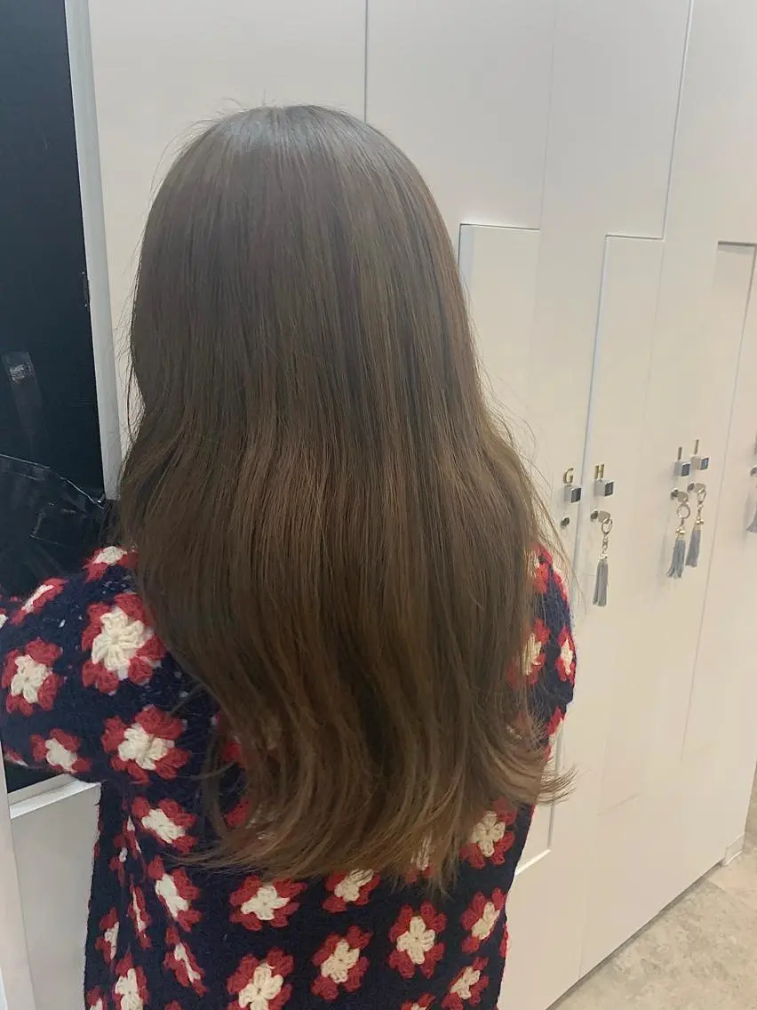 ロング カラー カット ヘアカラー トリートメント 韓国レイヤー✨ yasuko銀座のヘアスタイル