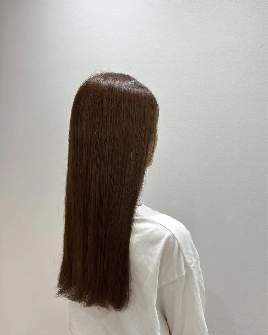 ロング 直井 愛蘭のヘアスタイル