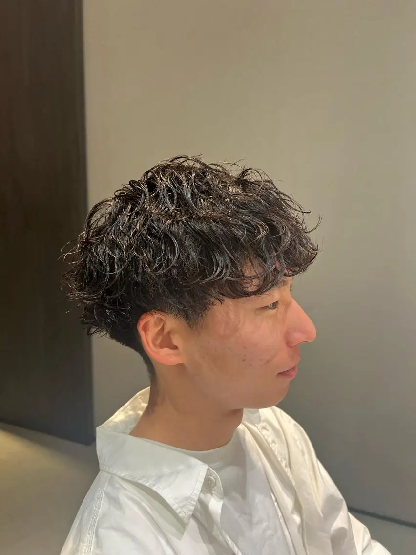 ショート パーマ メンズ カット パーマ 梅田茶屋町メンズ 専門美容師 山元一平のヘアスタイル