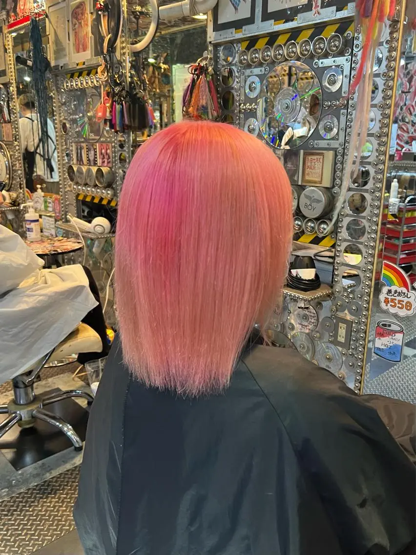 ミディアム カラー エクステ カット ヘアカラー KOYA コヤのヘアスタイル